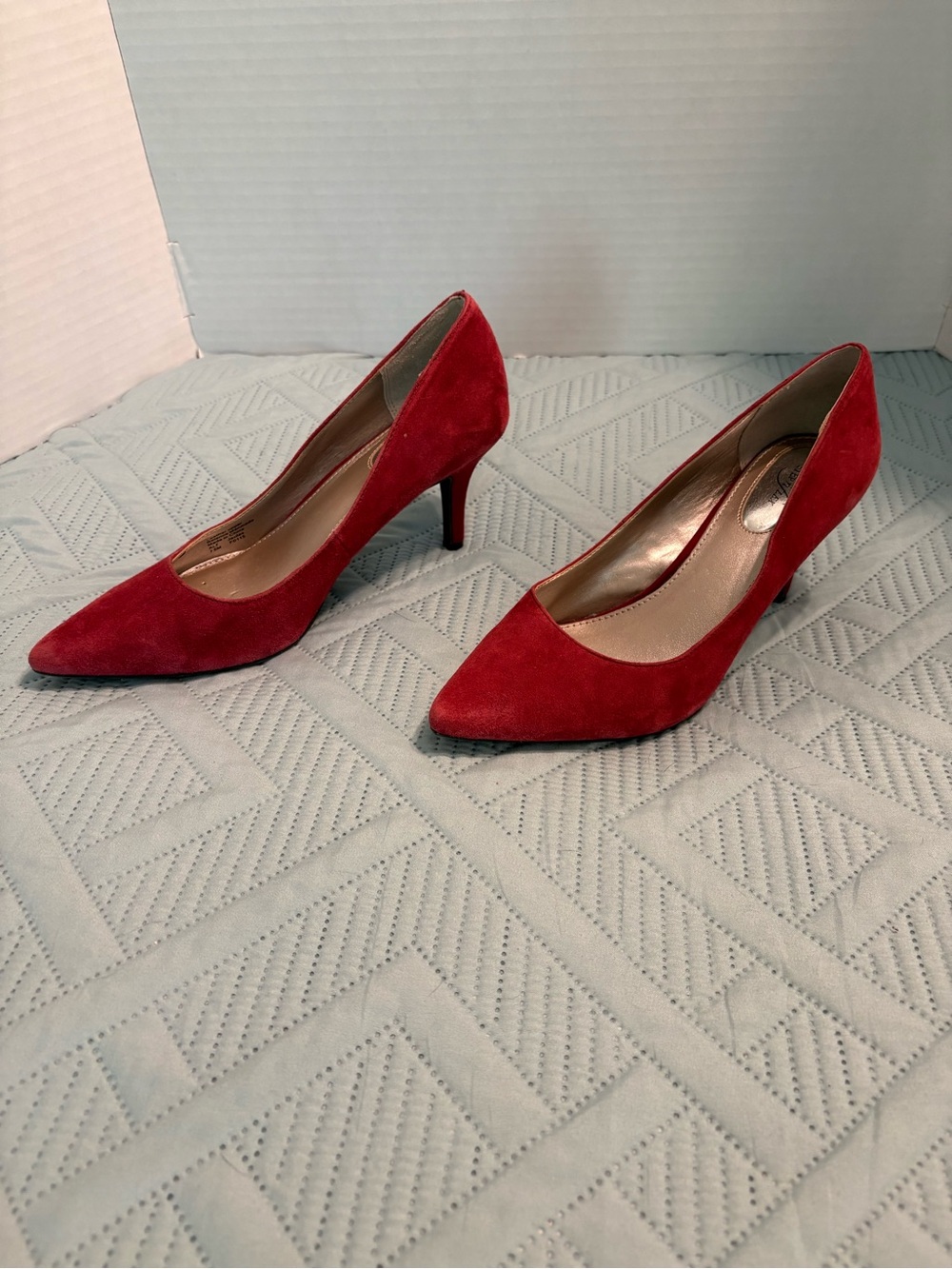 Alfani Step N Flex Pointed Toe Women’s Red Suede Pumps Size 7.5